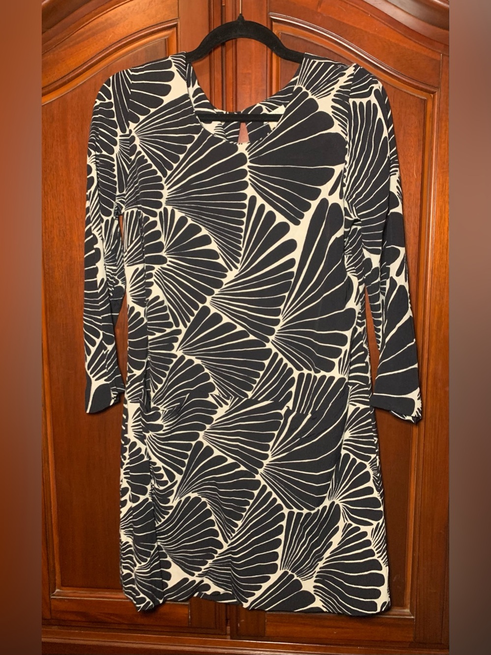 J. Crew Black and White Long-Sleeve Printed Shift Dress Front Pockets